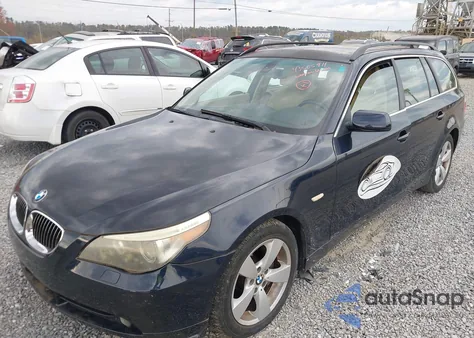 2007 BMW 530Xit z USA, uszkodzony, nr VIN WBANN73537CN04152